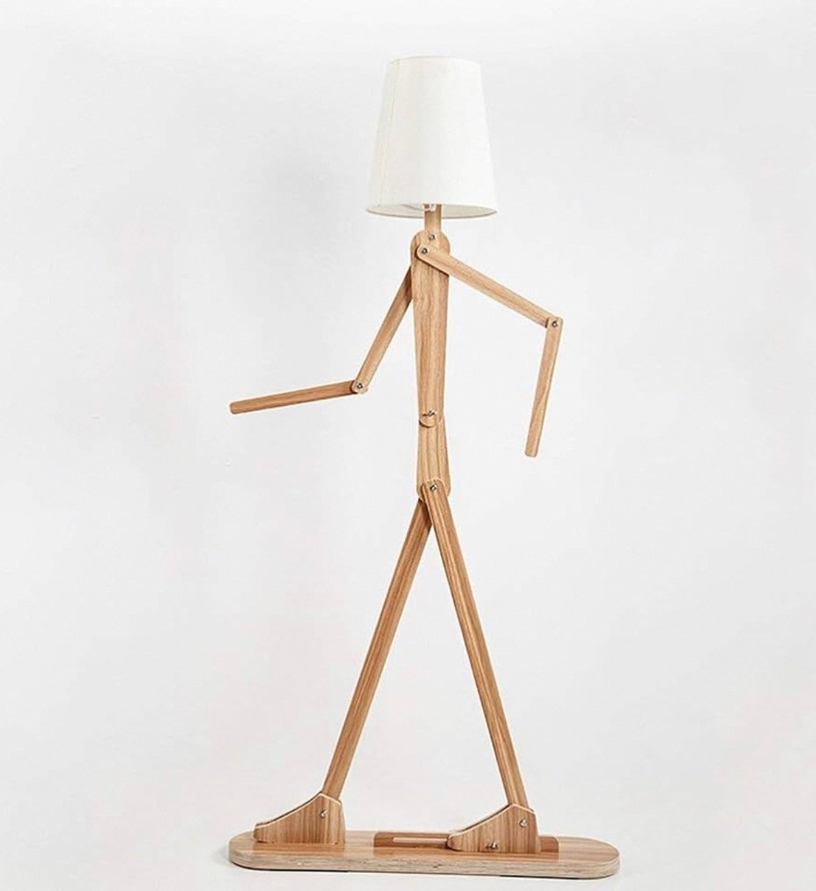 Lámpara de pie de diseño: aporte otra calidez al hogar插图