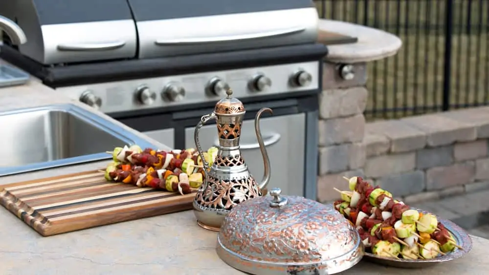 best  outdoor kitchen appliances