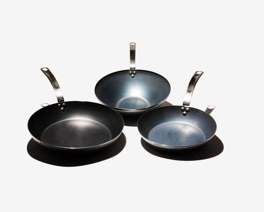 is carbon steel cookware safe