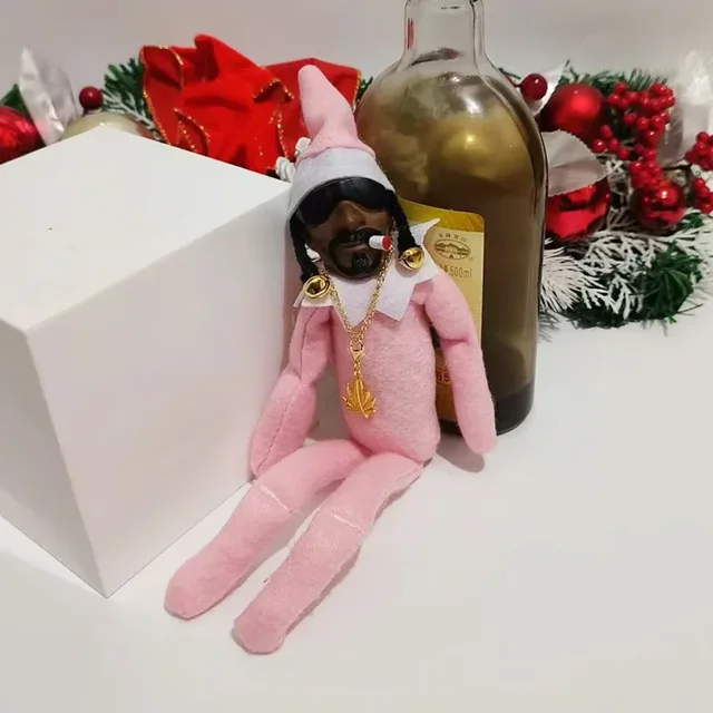 Snoop Dogg elf on the shelf