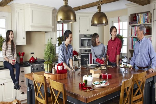 holiday kitchen cabinet