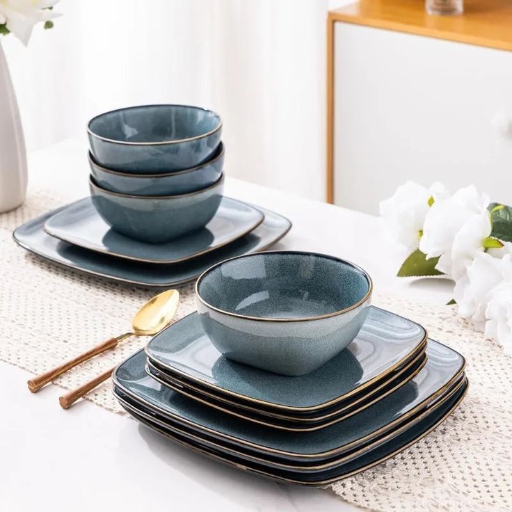 ceramic tableware