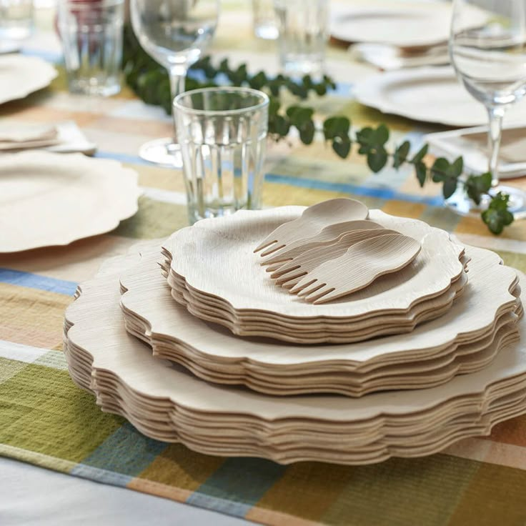 disposable tableware