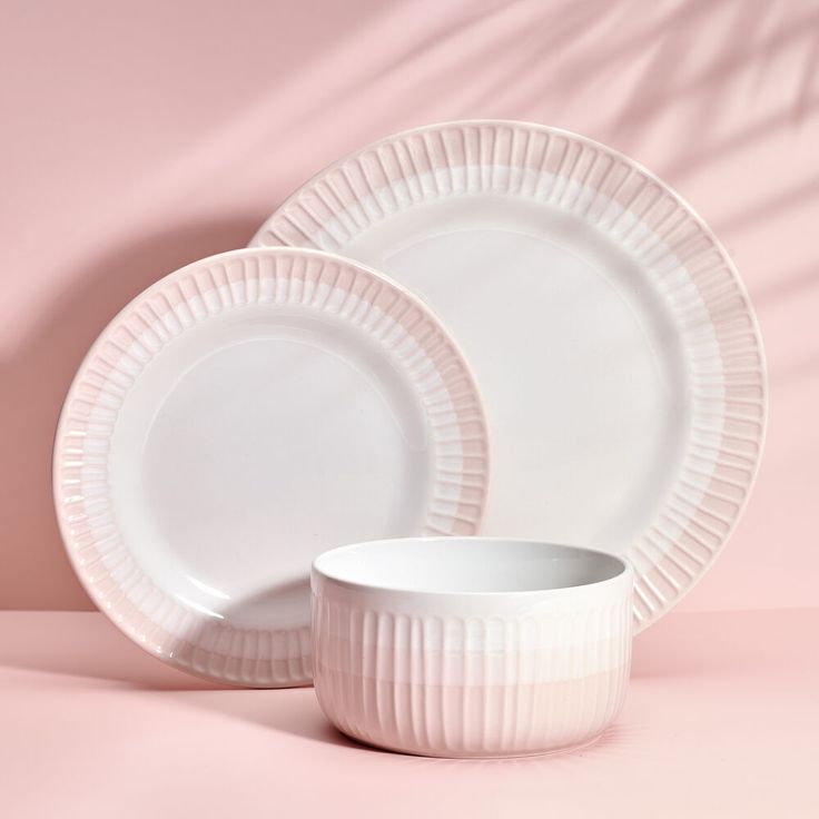 Dinnerware Set